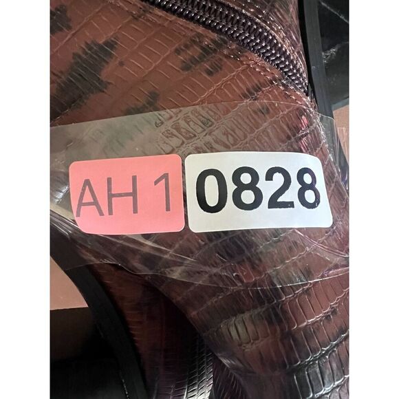 Franco Sarto Shoes boots ankle bootie snake leather luxury casual embossed 8. - Picture 11 of 11